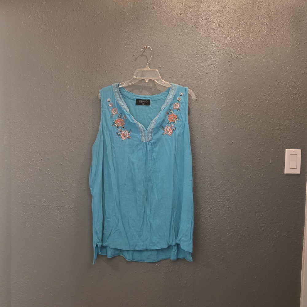 Elegant Turquoise Sleeveless Tank Top
